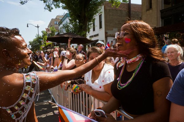 L'Impact Profond des Œuvres Littéraires sur Notre Société : Une Exploration